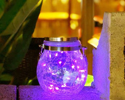 Đèn thuỷ tinh năng lượng mặt trời màu tím