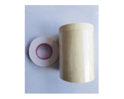 Một cây keo mút xốp trắng 2.4cm (10 cuồn)